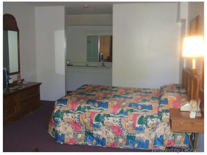 Scottish Inns Motel - Osage Beach Rum bild